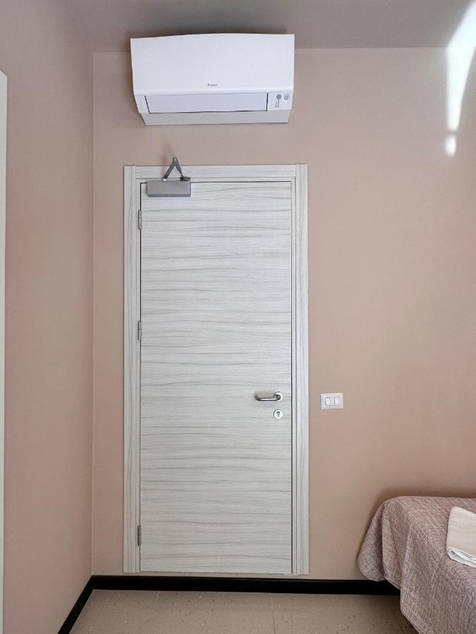 Giramondo Apartment Centrale Milan Bagian luar foto