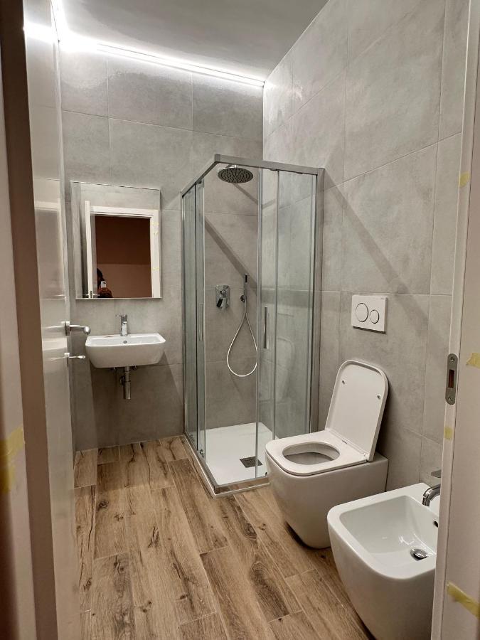Giramondo Apartment Centrale Milan Bagian luar foto